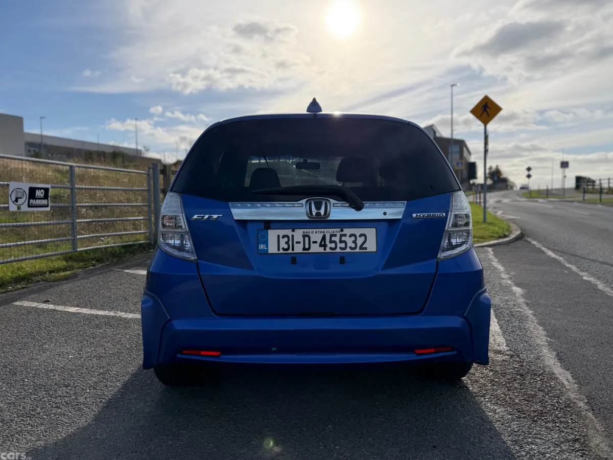 Honda Fit Hatchback, Petrol Hybrid, 2013, Blue