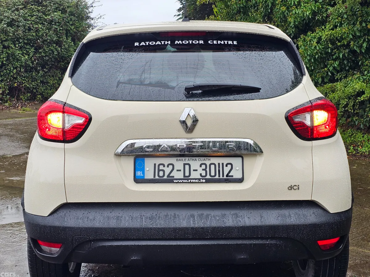 Renault Captur Hatchback, Diesel, 2016, Beige