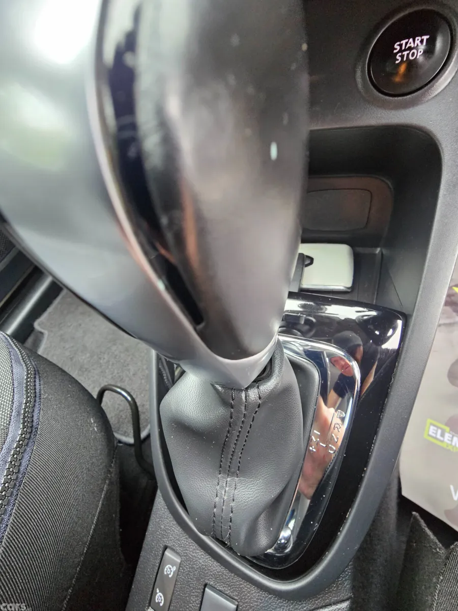 Renault Captur Hatchback, Diesel, 2016, Beige