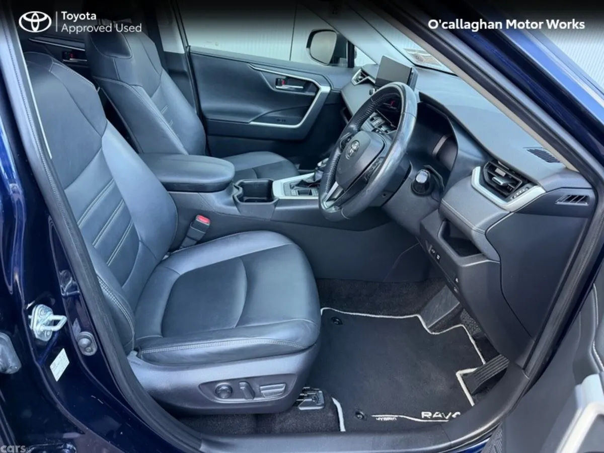 Toyota RAV4 SUV, Petrol Hybrid, 2023, Blue
