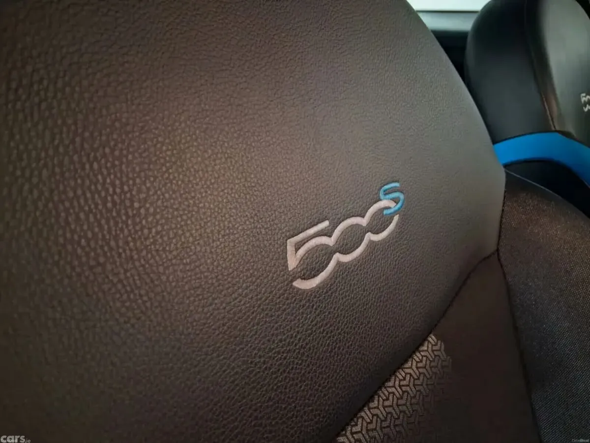 Fiat 500 Hatchback, Petrol, 2015, Yellow