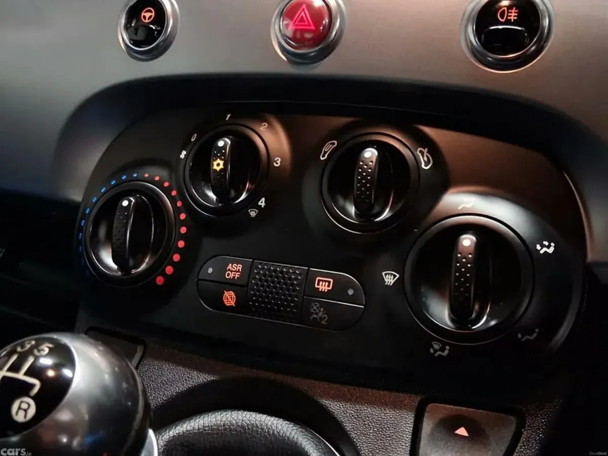 Fiat 500 Hatchback, Petrol, 2015, Yellow