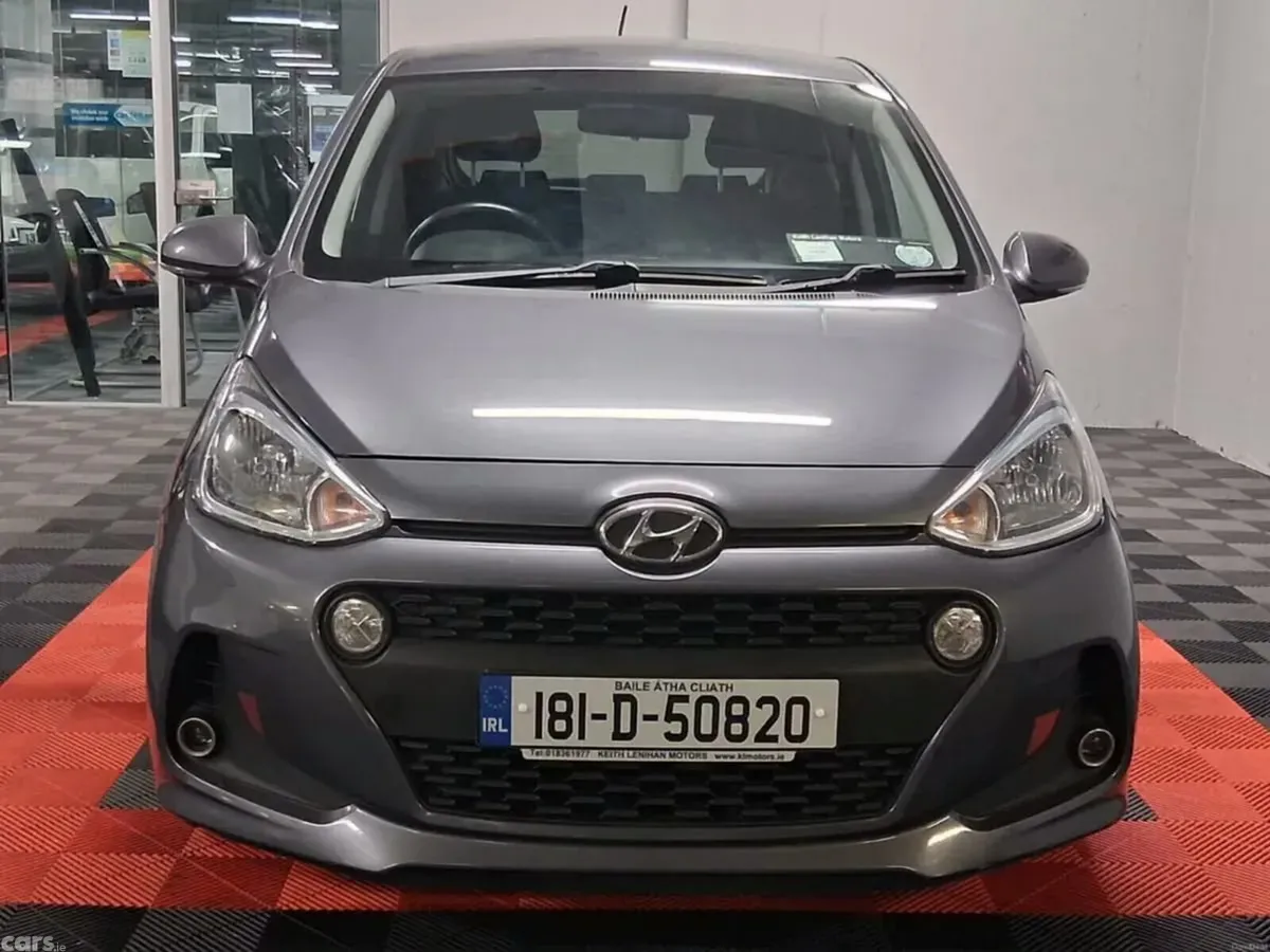 Hyundai i10 Hatchback, Petrol, 2018, Grey