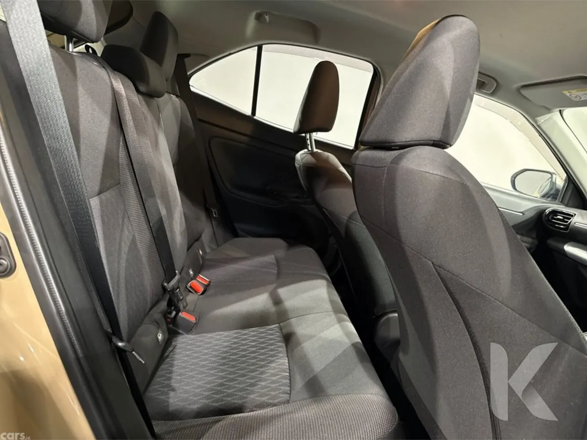 Toyota Yaris Cross SUV, Petrol Hybrid, 2023, Beige
