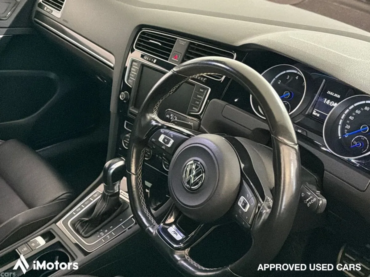 Volkswagen Golf Estate, Petrol, 2016, Blue