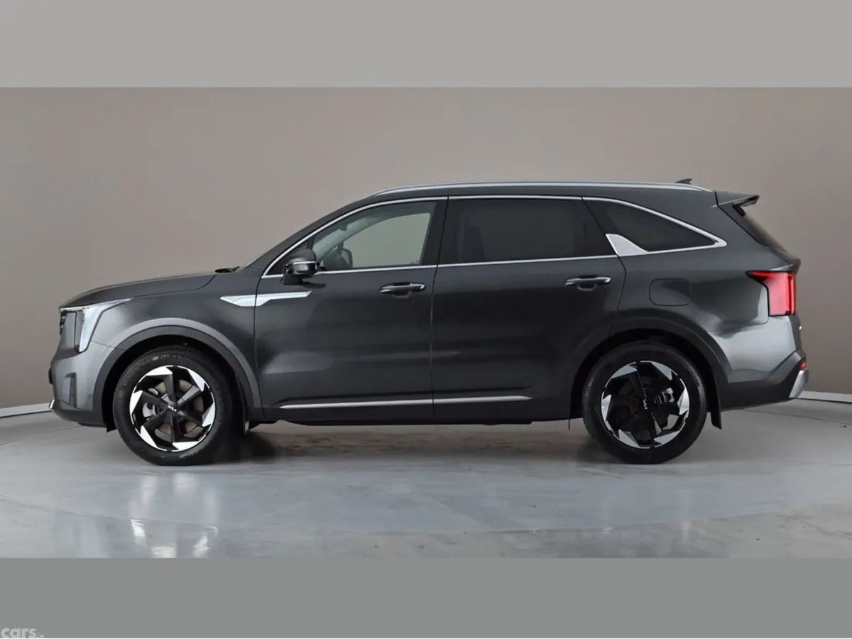 Kia Sorento SUV, Diesel Hybrid, 2026, Grey