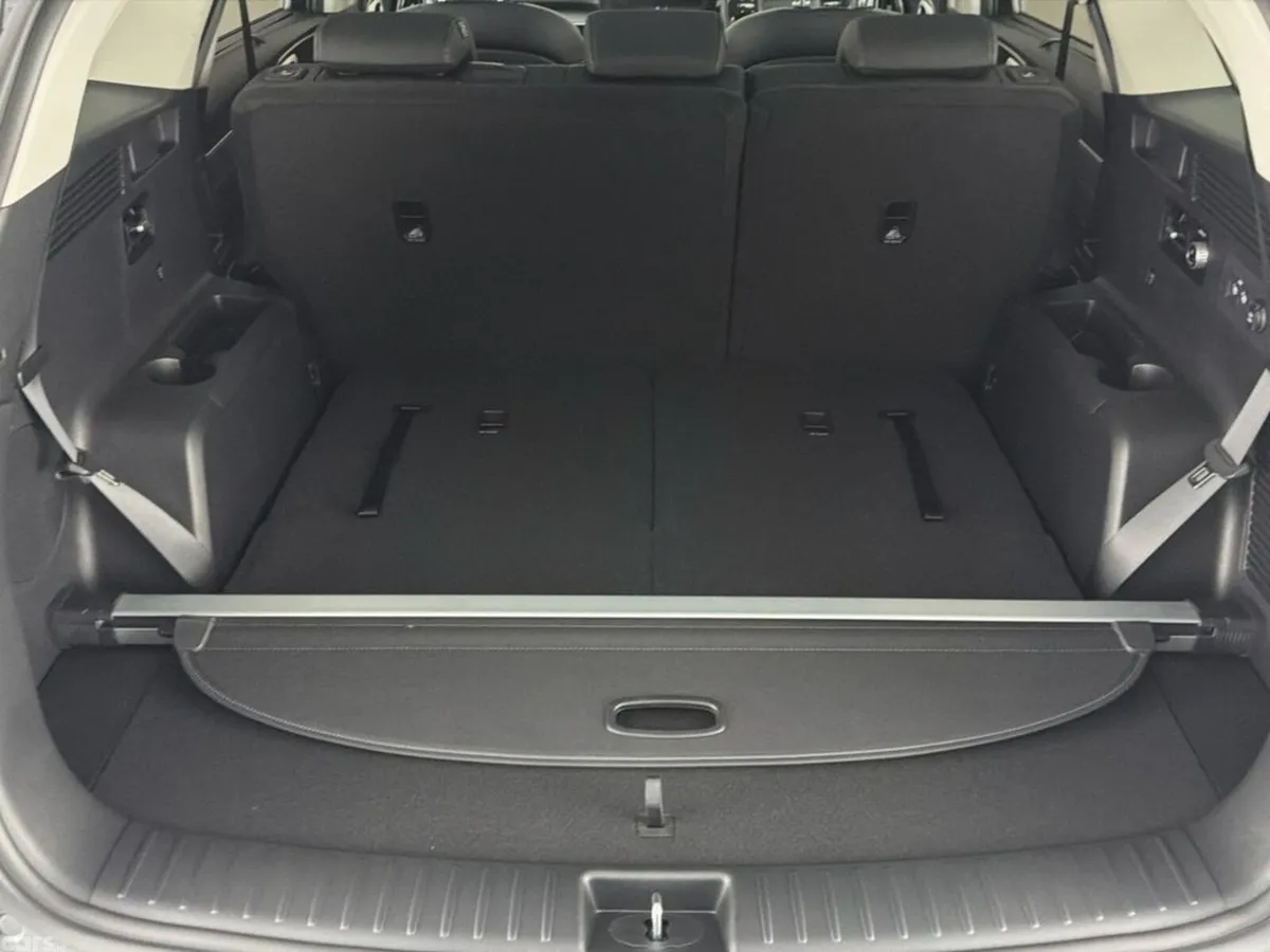 Kia Sorento SUV, Diesel Hybrid, 2026, Grey