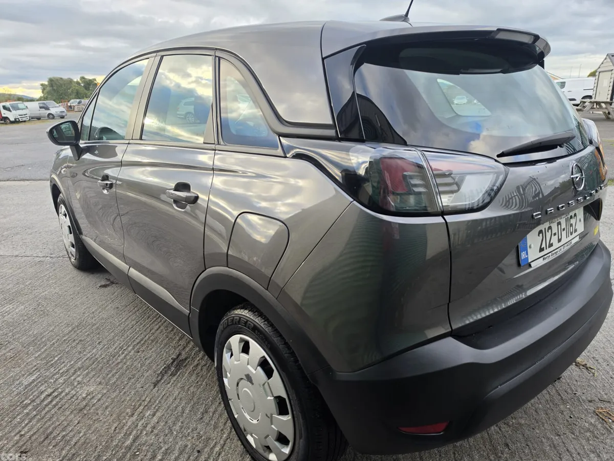 Opel Crossland X SUV, Petrol, 2021, Grey
