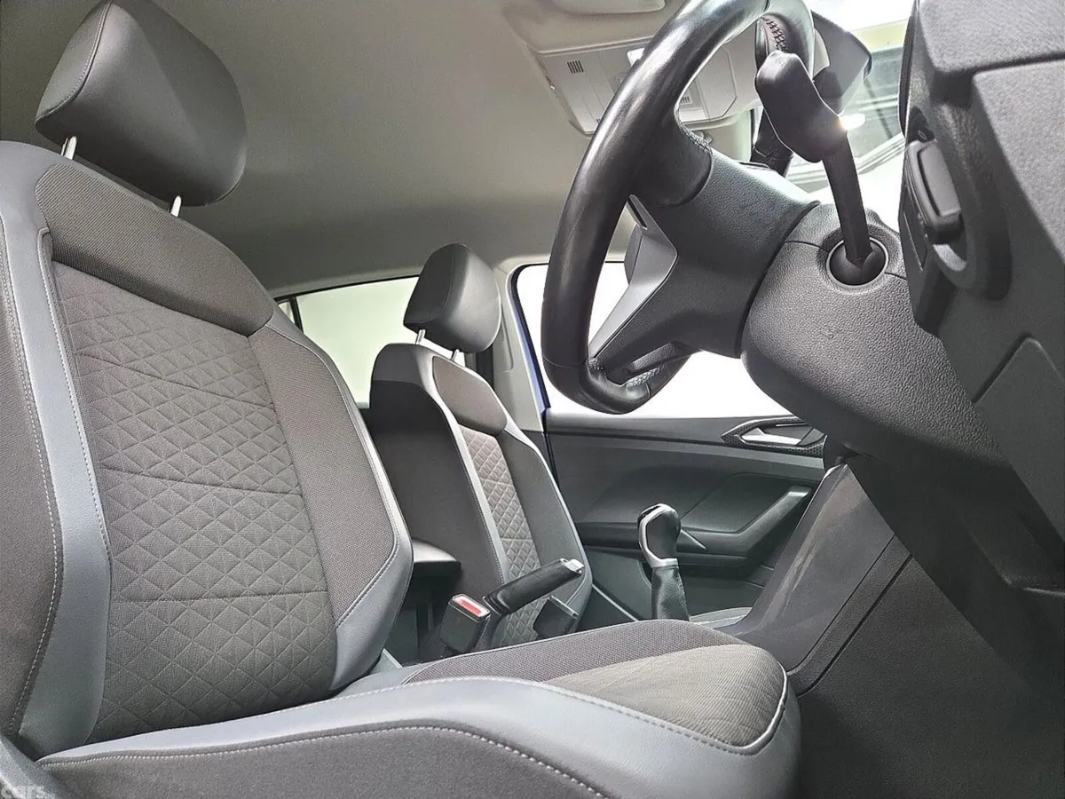 Volkswagen T-Cross Estate, Petrol, 2023, Blue
