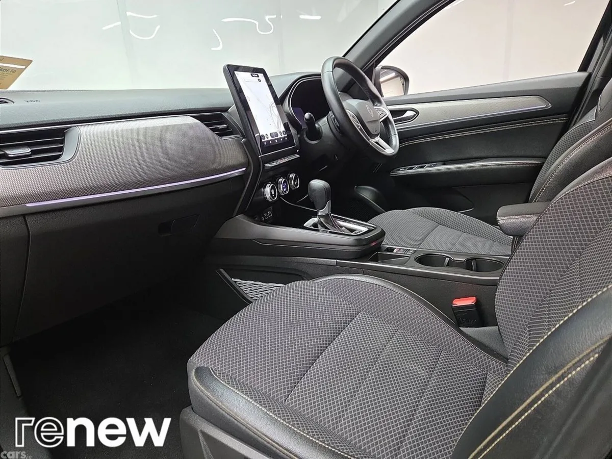 Renault Arkana Hatchback, Petrol Hybrid, 2025, Black