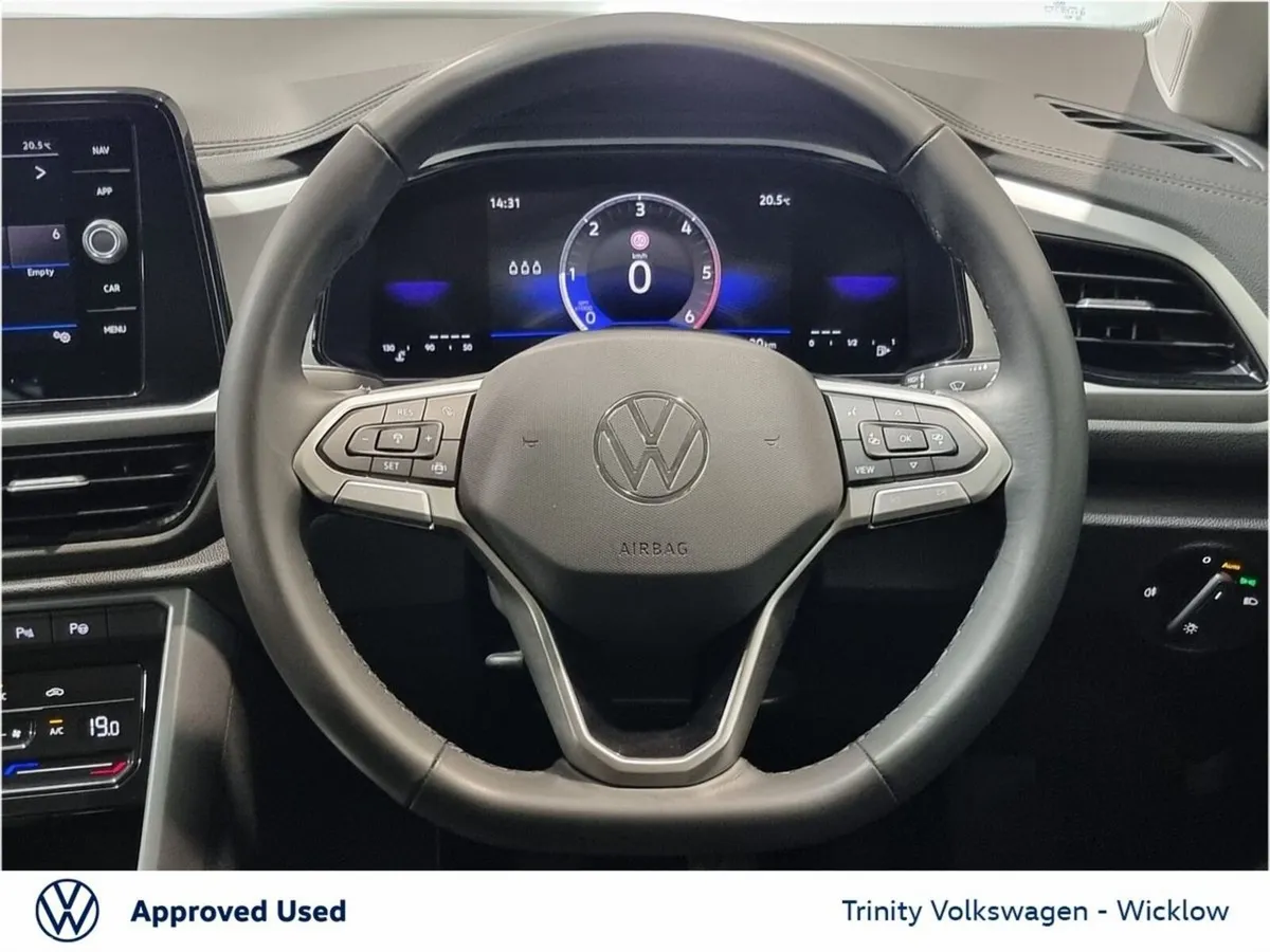 Volkswagen T-Roc SUV, Diesel, 2025, Black