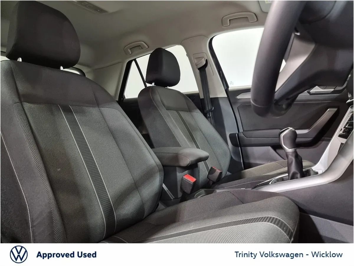 Volkswagen T-Roc SUV, Diesel, 2025, Black