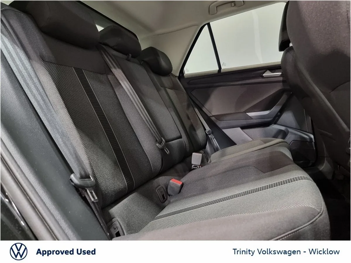 Volkswagen T-Roc SUV, Diesel, 2025, Black