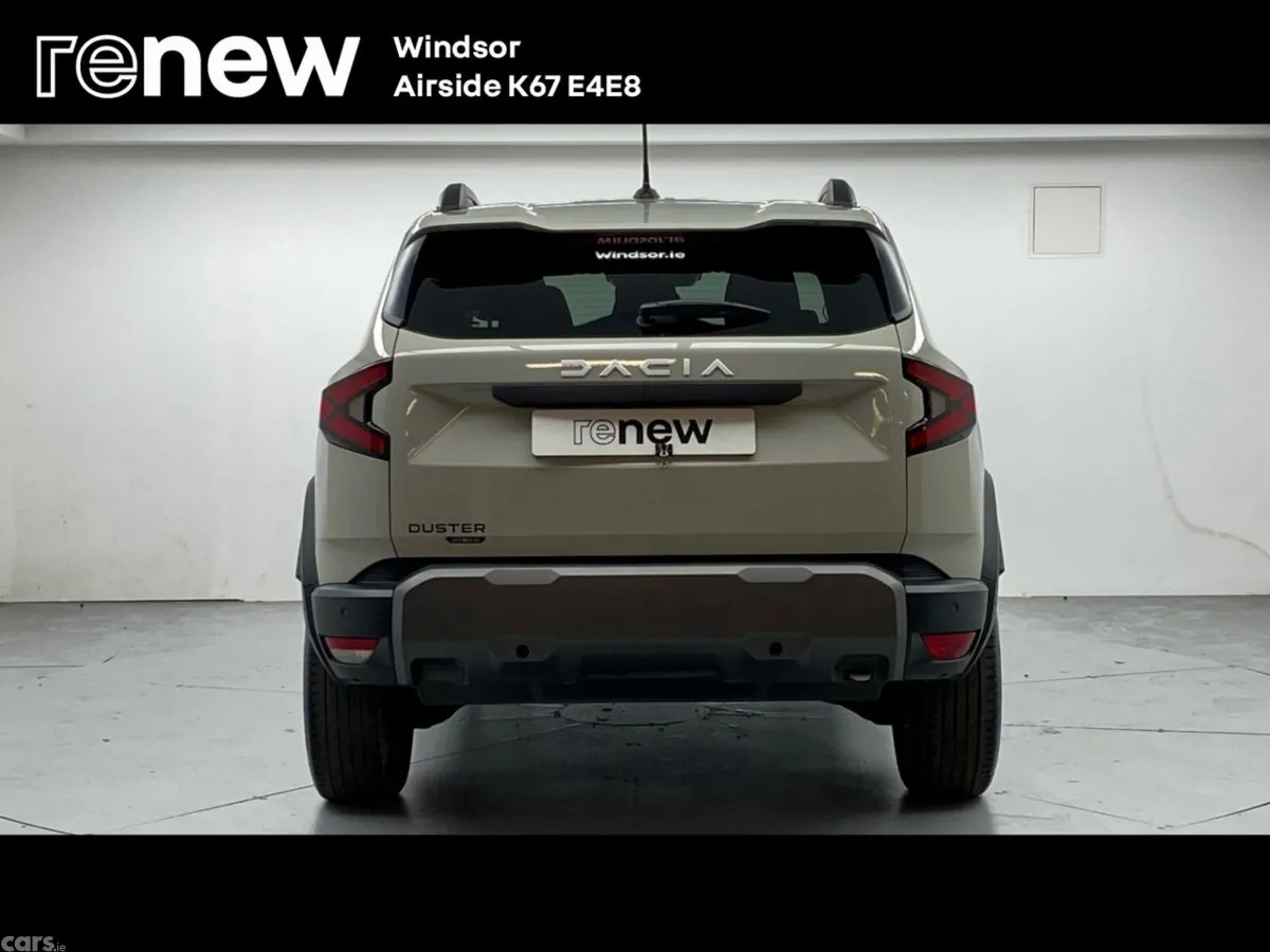 Dacia Duster SUV, Petrol Hybrid, 2026, Brown