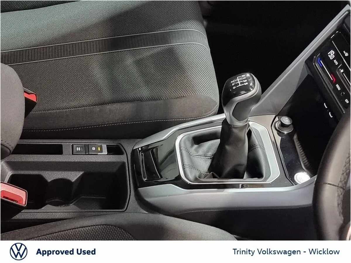 Volkswagen T-Roc SUV, Diesel, 2025, Black