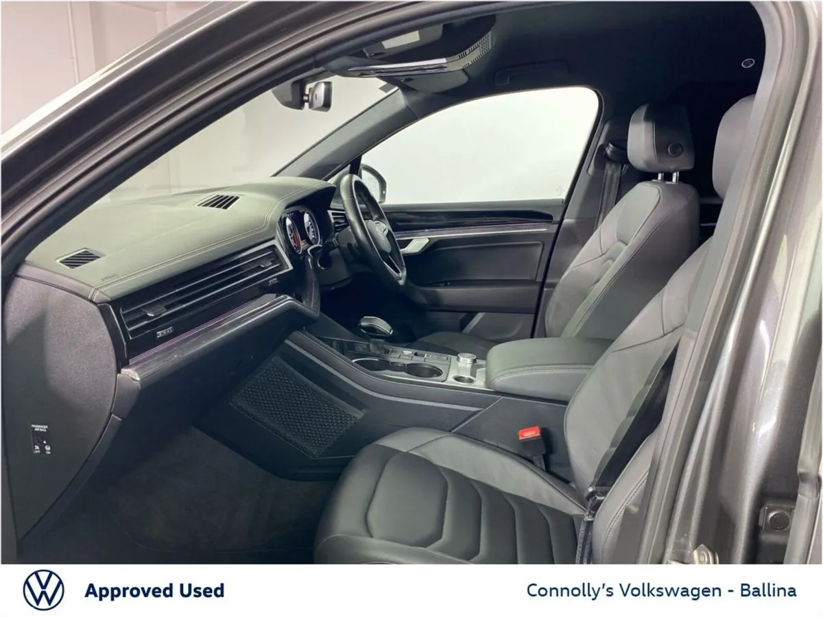 Volkswagen Touareg SUV, Diesel, 2023, Grey