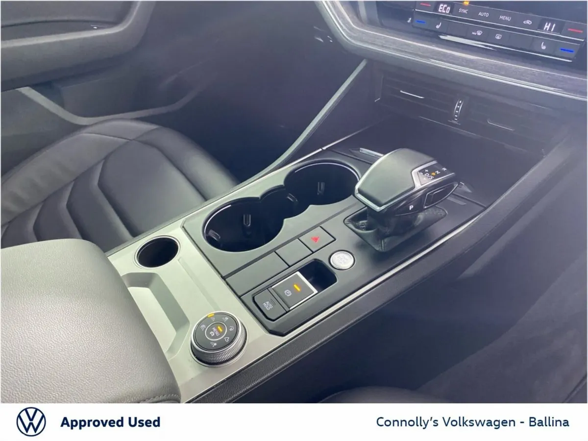 Volkswagen Touareg SUV, Diesel, 2023, Grey