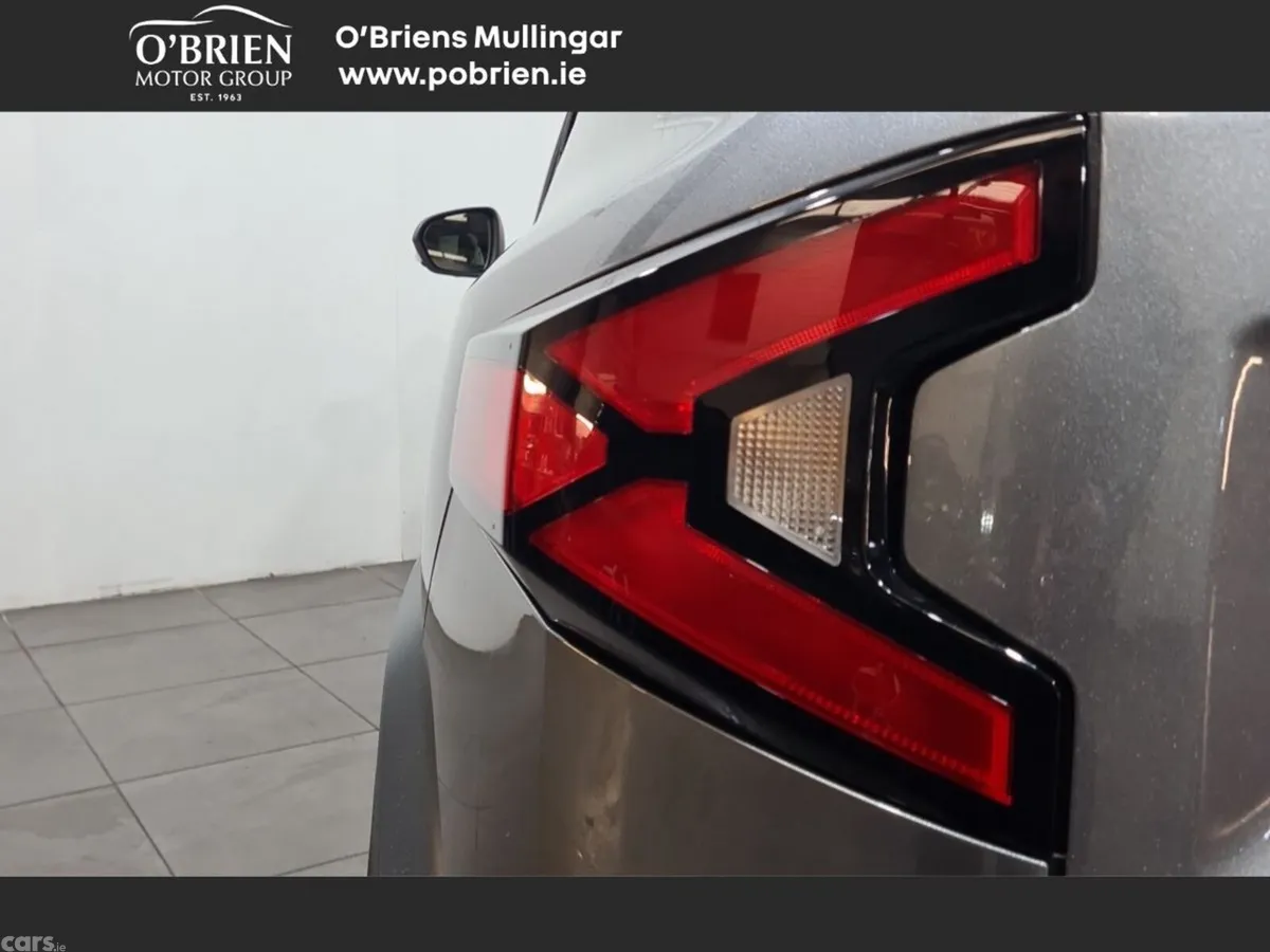 Dacia Duster SUV, Petrol Hybrid, 2026, Grey