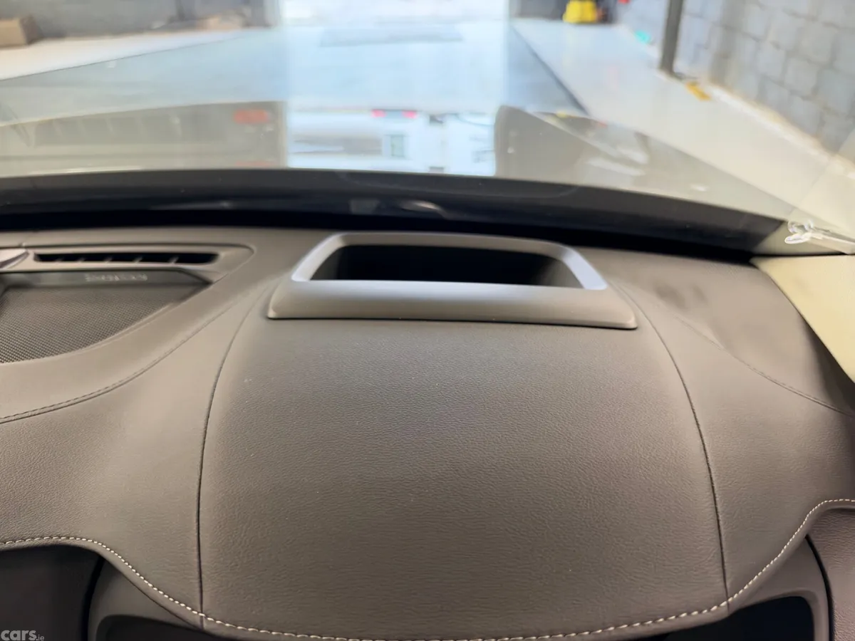 Volvo XC90 SUV, Petrol Hybrid, 2024, Grey