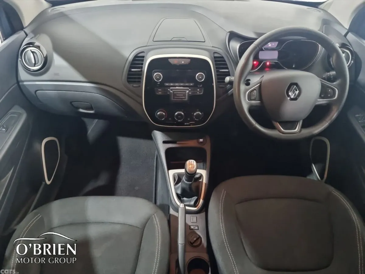 Renault Captur Hatchback, Petrol, 2020, Blue