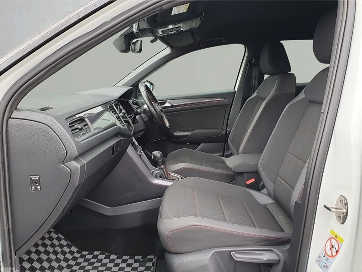 Volkswagen T-Roc SUV, Diesel, 2021, White