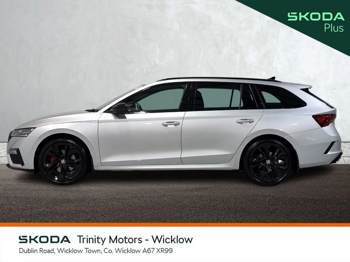 Skoda Octavia Estate, Diesel, 2024, Silver