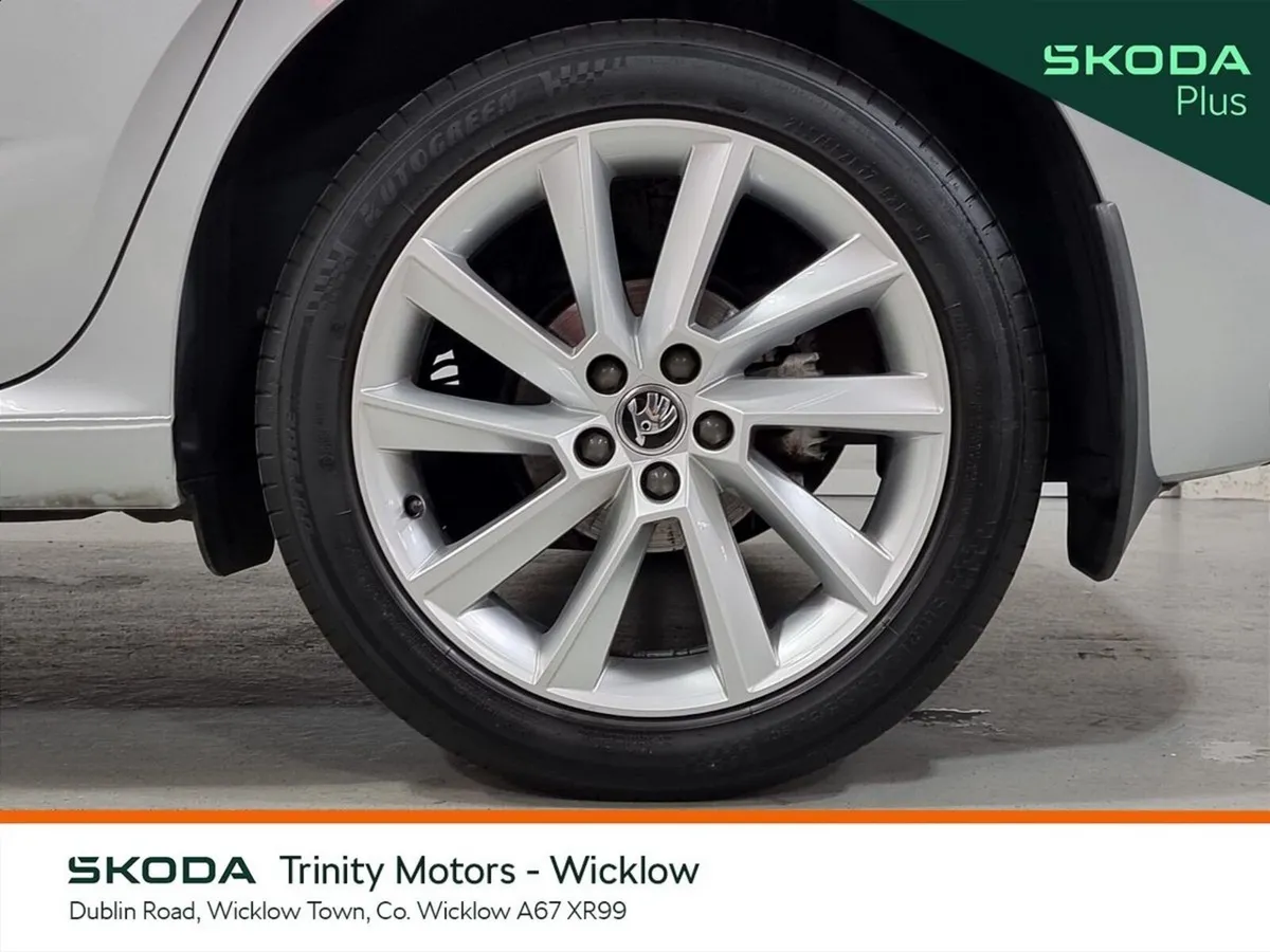 Skoda Scala Hatchback, Petrol, 2023, Silver