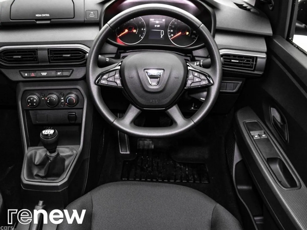 Dacia Sandero Hatchback, Petrol, 2023, Grey