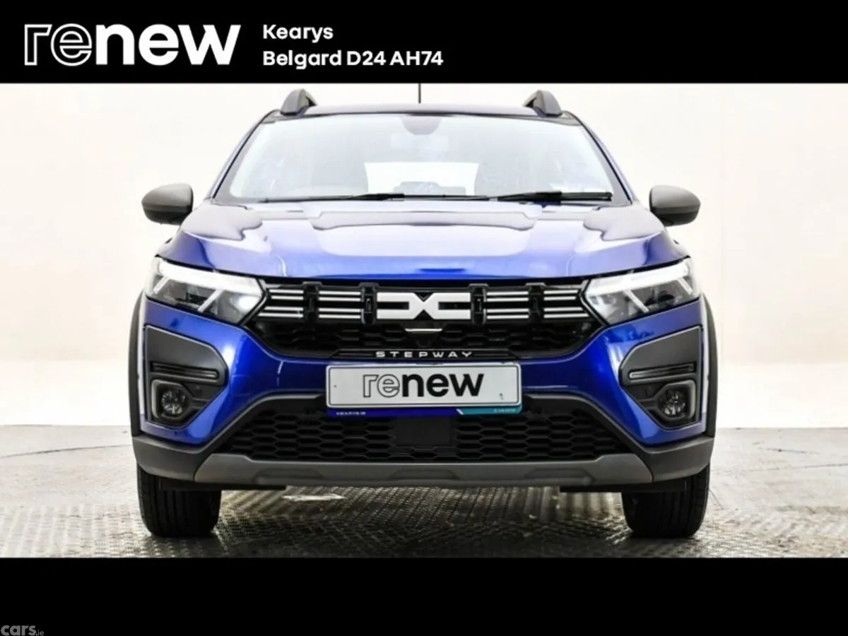 Dacia Sandero Stepway Hatchback, Petrol, 2023, Blue
