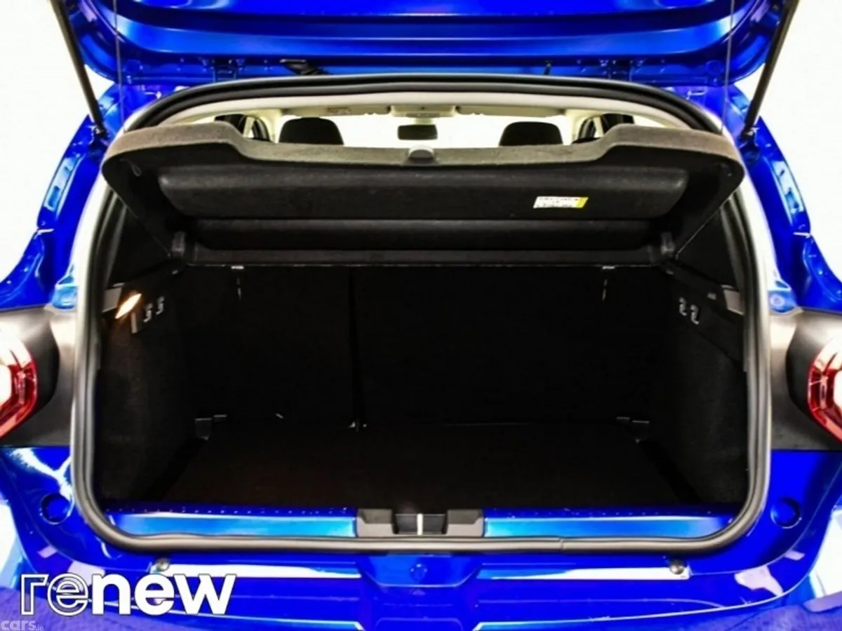 Dacia Sandero Stepway Hatchback, Petrol, 2023, Blue