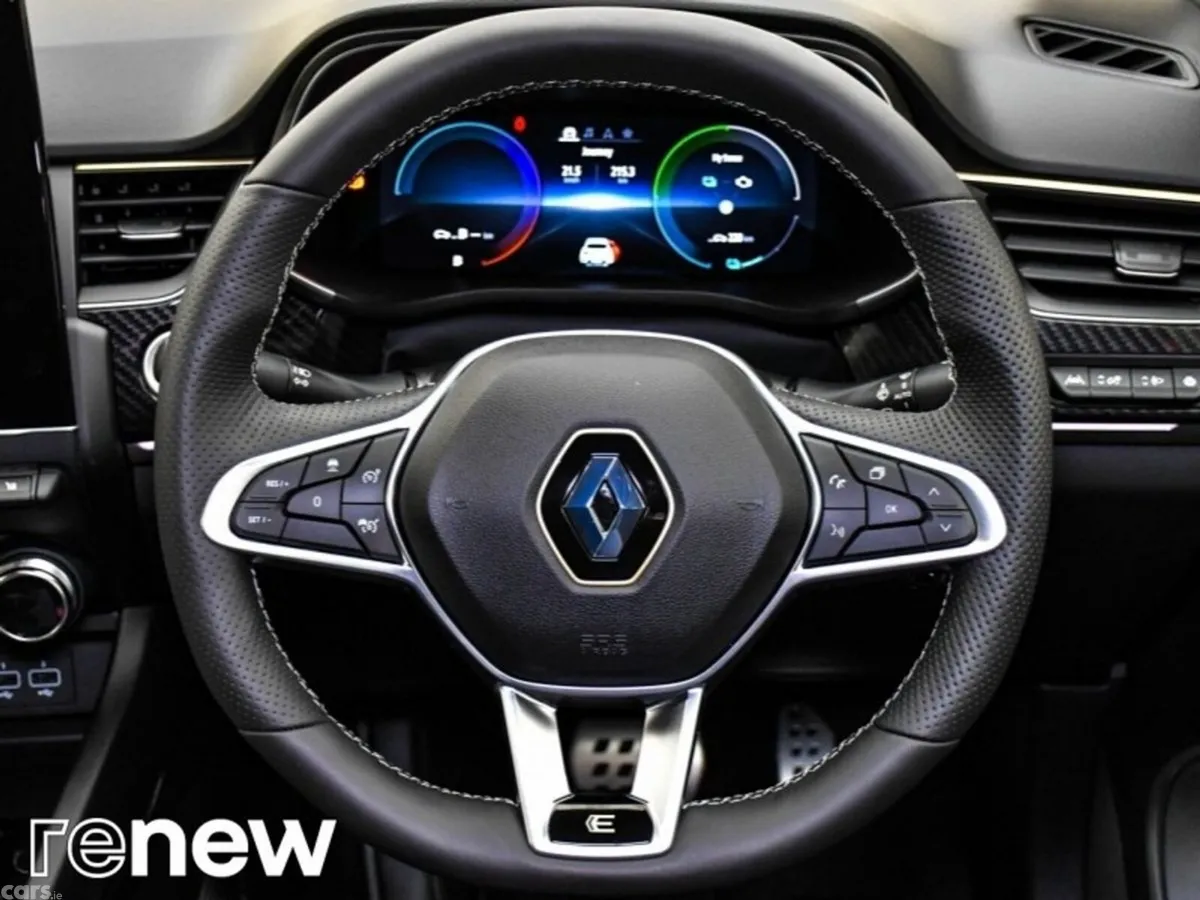 Renault Arkana Hatchback, Petrol, 2023, White