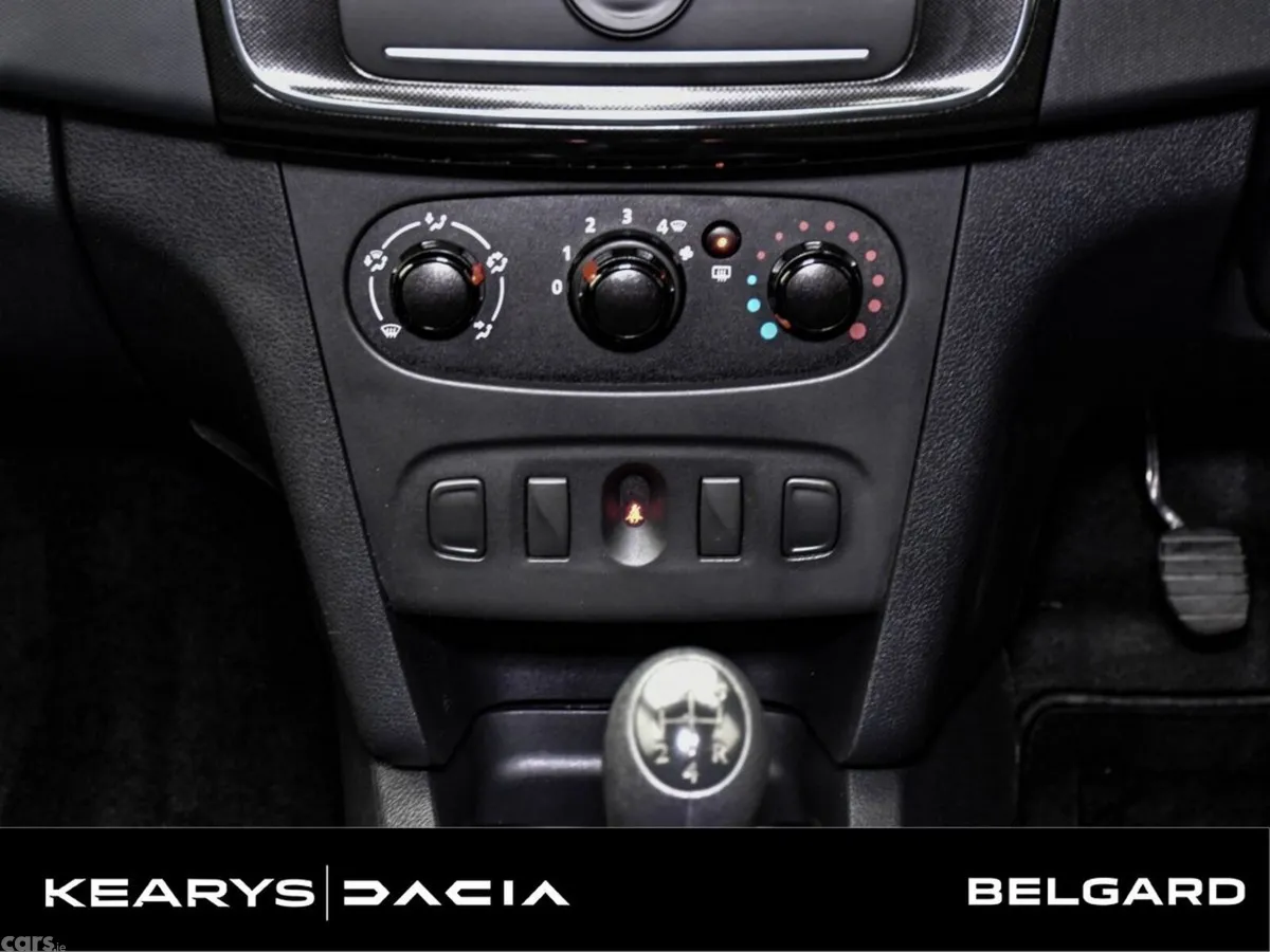 Dacia Sandero Hatchback, Diesel, 2019, White