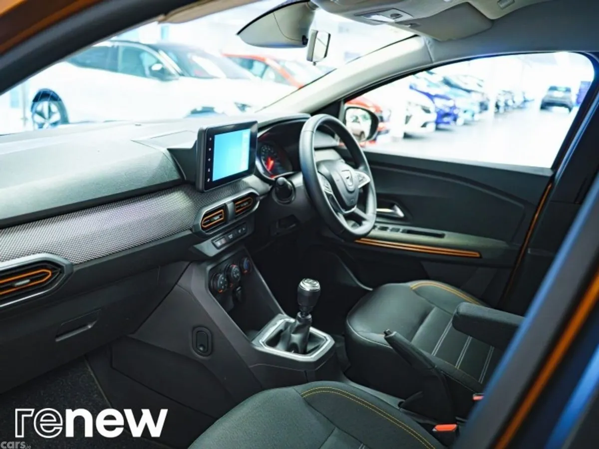 Dacia Sandero Stepway Hatchback, Petrol, 2023, Orange