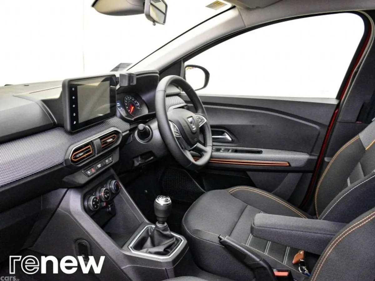 Dacia Sandero Stepway Hatchback, Petrol, 2022, Red