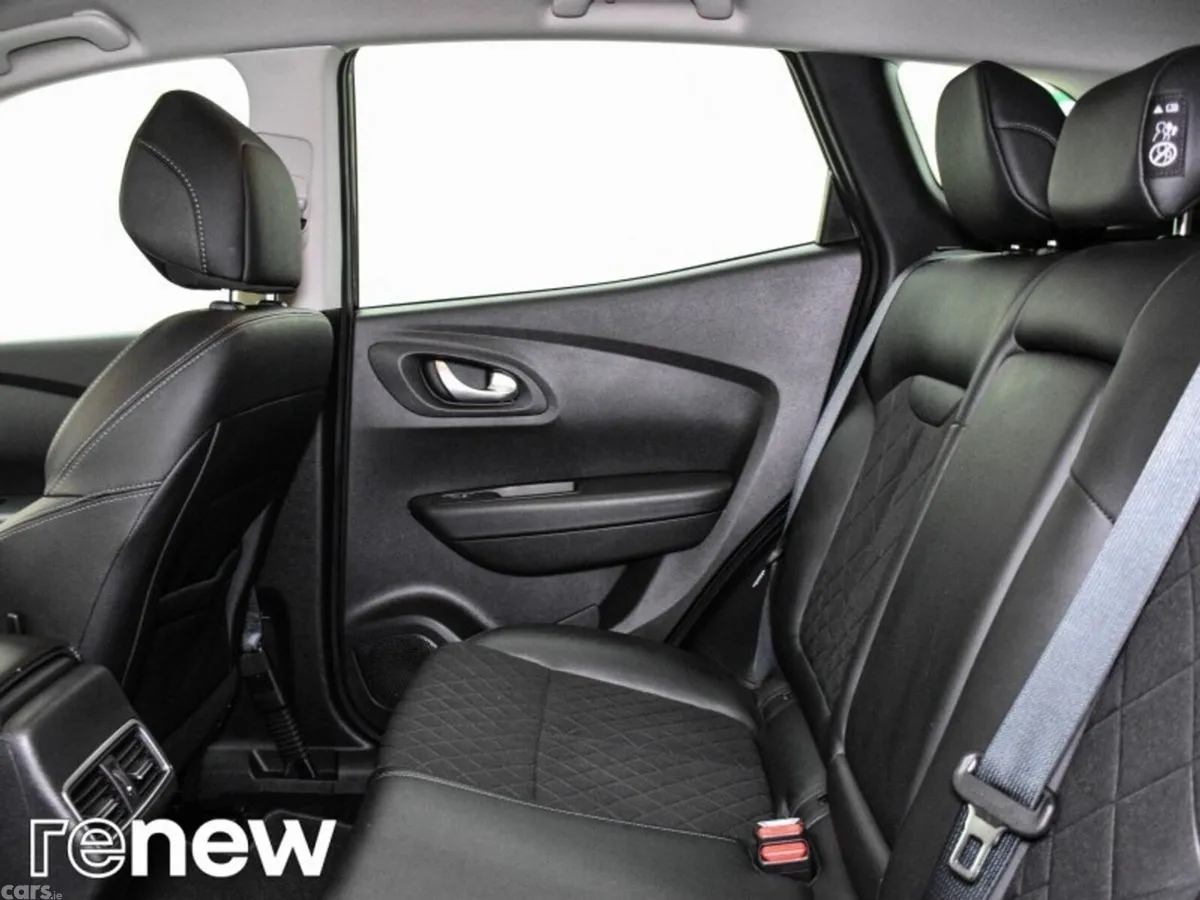 Renault Kadjar SUV, Petrol, 2020, Black