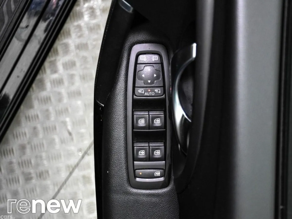 Renault Kadjar SUV, Petrol, 2020, Black