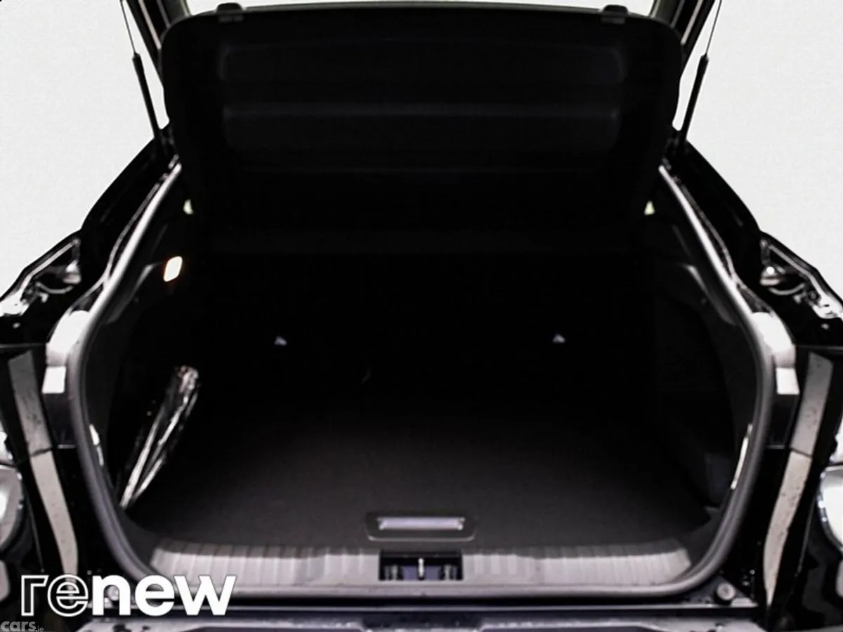 Renault Arkana Hatchback, Petrol, 2024, Black