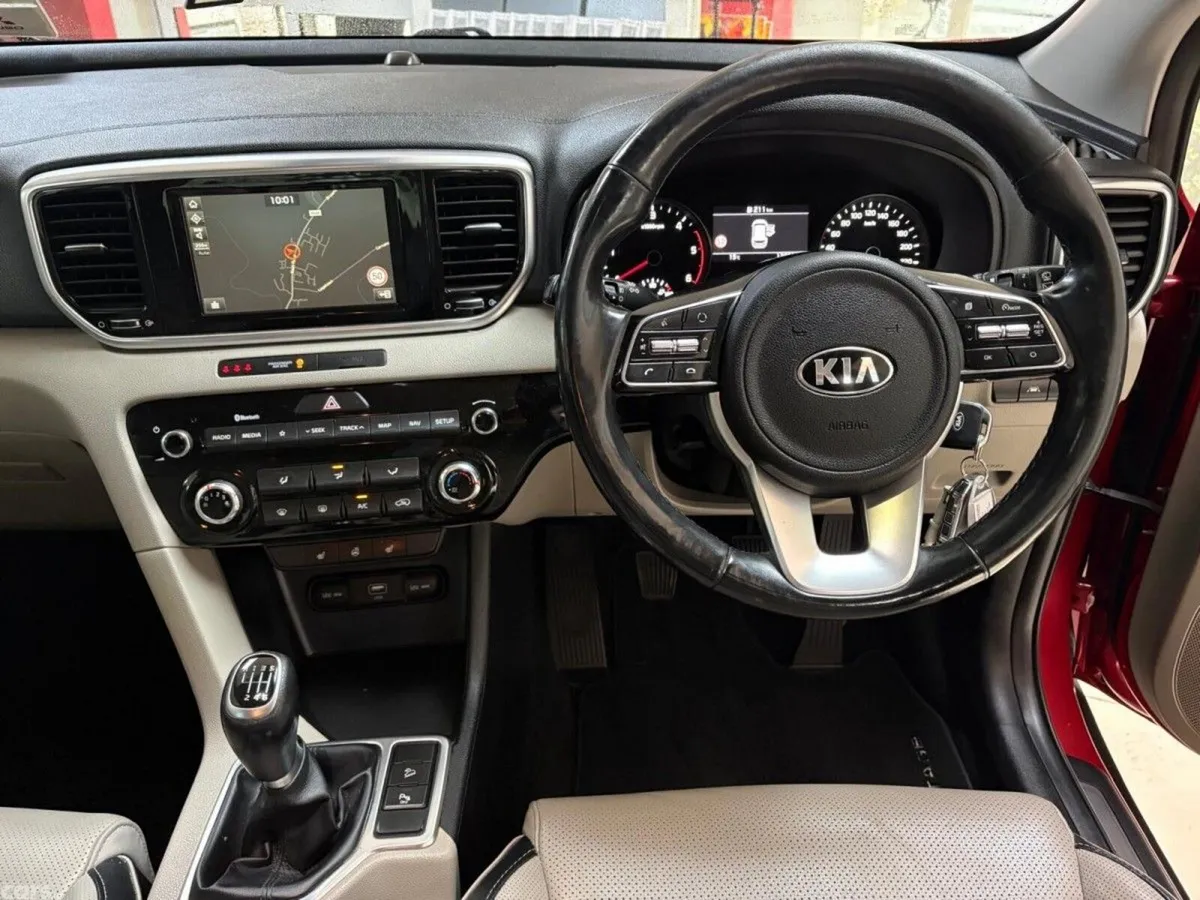 Kia Sportage SUV, Diesel, 2020, Red