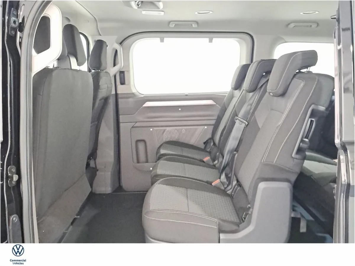 Volkswagen Caravelle MPV, Diesel, 2026, Black