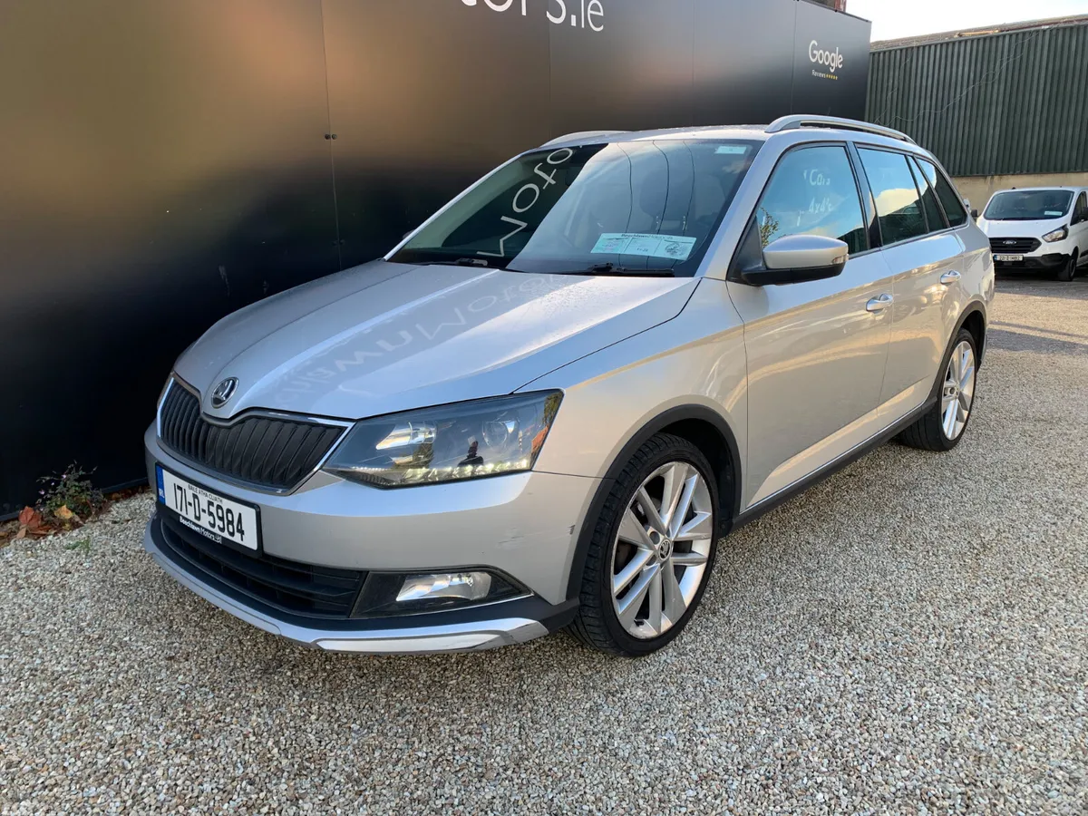 Skoda Fabia Estate, Petrol, 2017, Grey