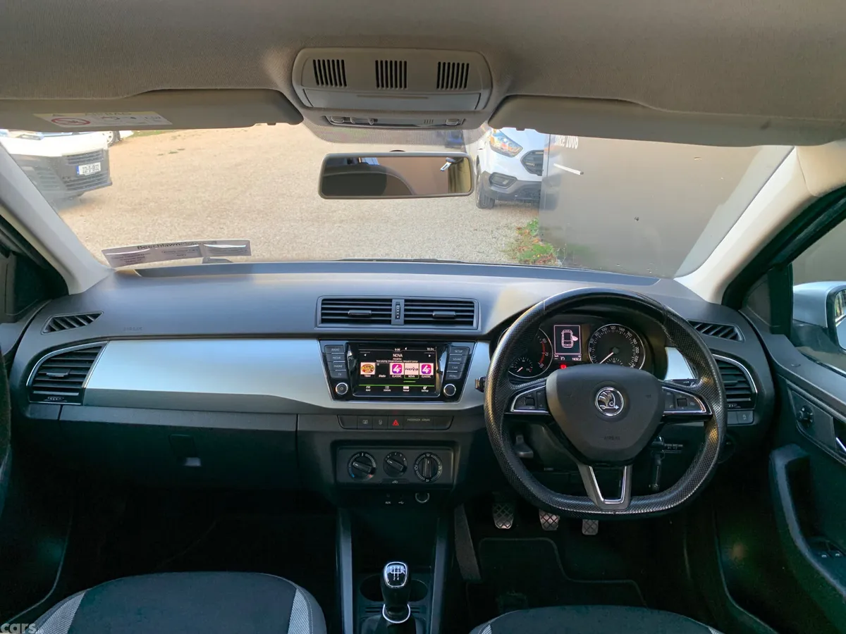 Skoda Fabia Estate, Petrol, 2017, Grey