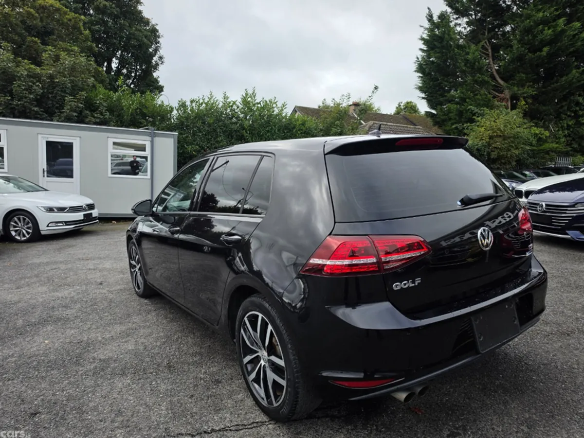 Volkswagen Golf Hatchback, Petrol, 2017, Black