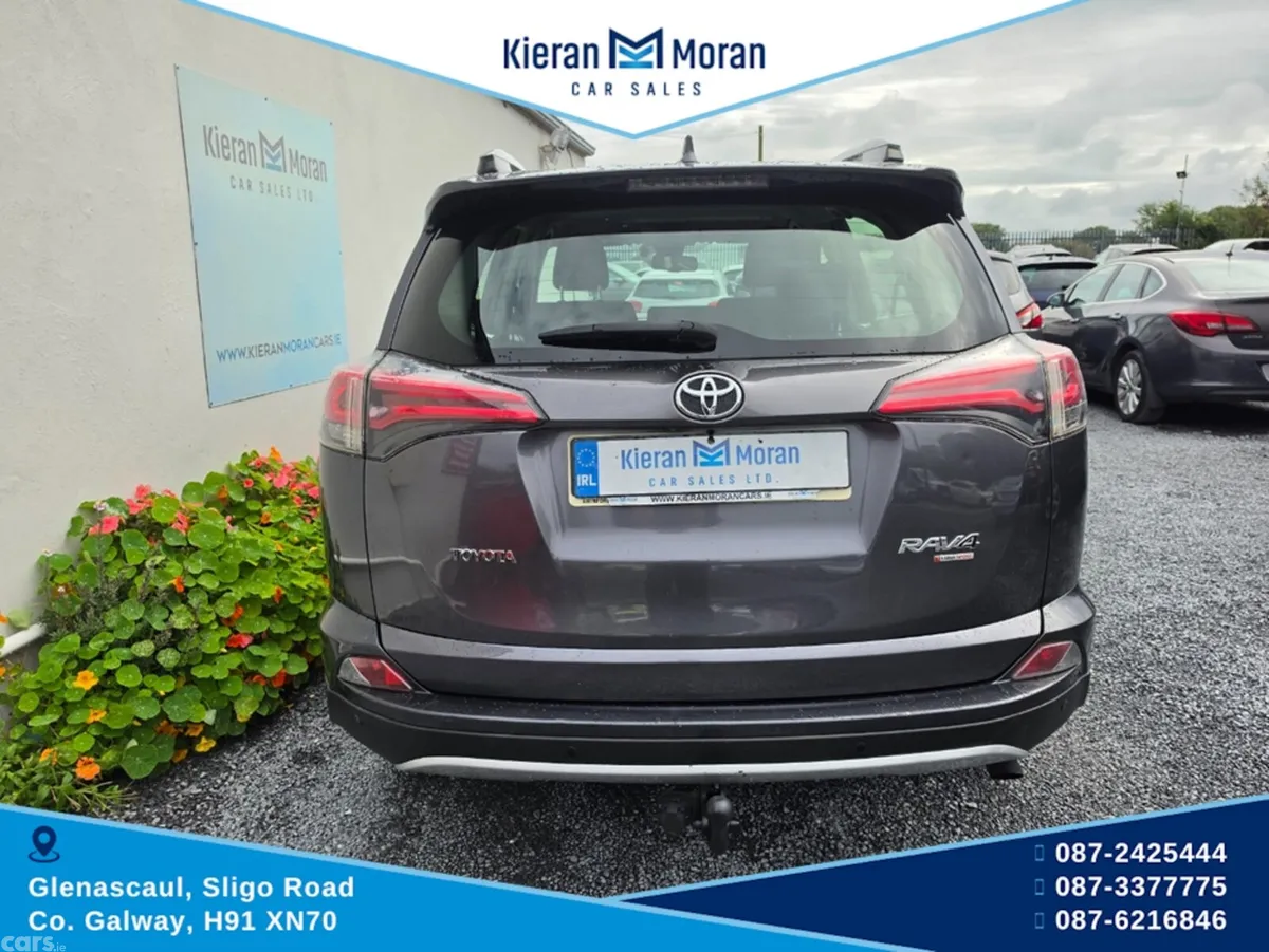 Toyota RAV4 MPV, Diesel, 2018, Grey