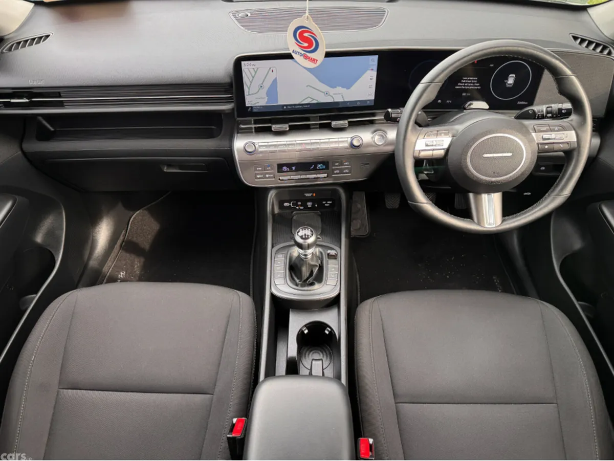 Hyundai KONA MPV, Petrol, 2024, Grey