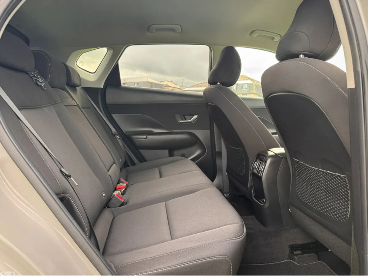 Hyundai KONA MPV, Petrol, 2024, Grey