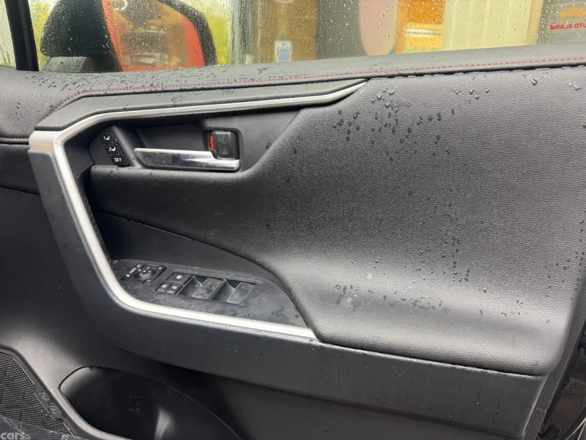 Toyota RAV4 SUV, Petrol Hybrid, 2024, Black