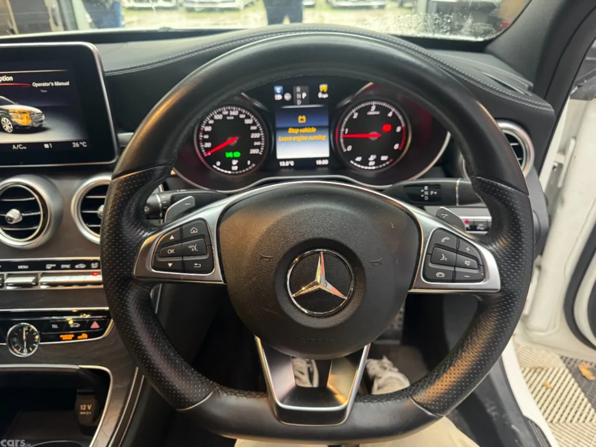 Mercedes-Benz C-Class Saloon, Petrol, 2016, White