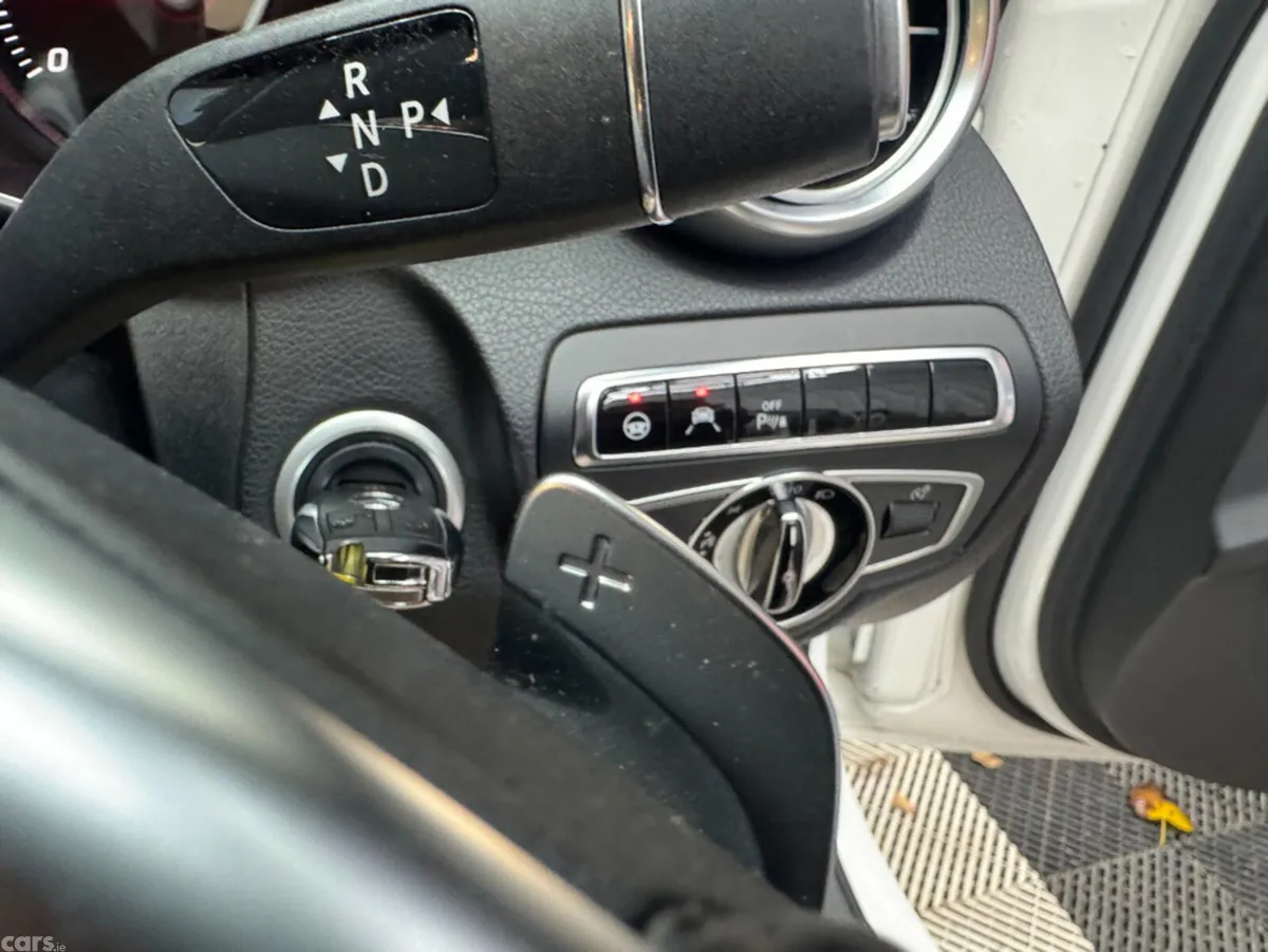 Mercedes-Benz C-Class Saloon, Petrol, 2016, White