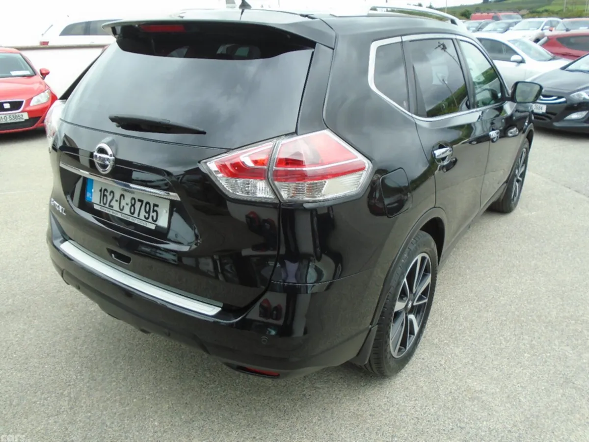 Nissan X-Trail Estate, Diesel, 2016, Black