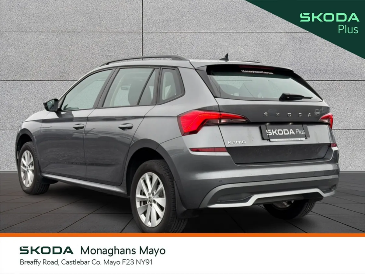 Skoda Kamiq Hatchback, Petrol, 2024, Grey